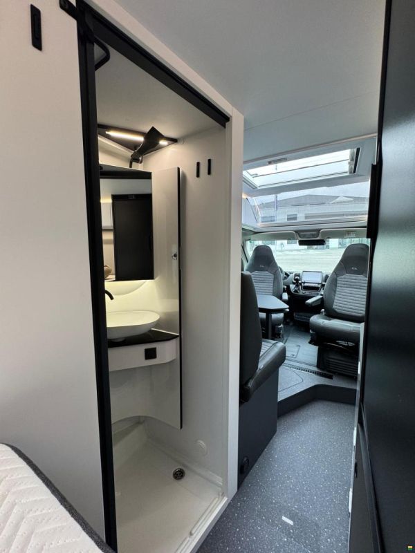 Adria Twin Supreme 640 SGX