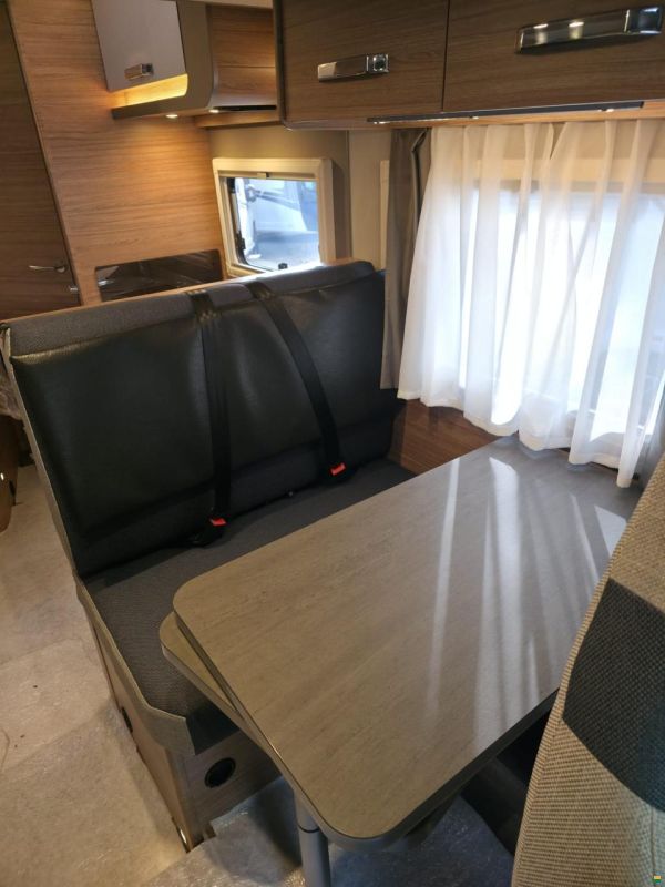 Weinsberg CaraSuite 650 MF