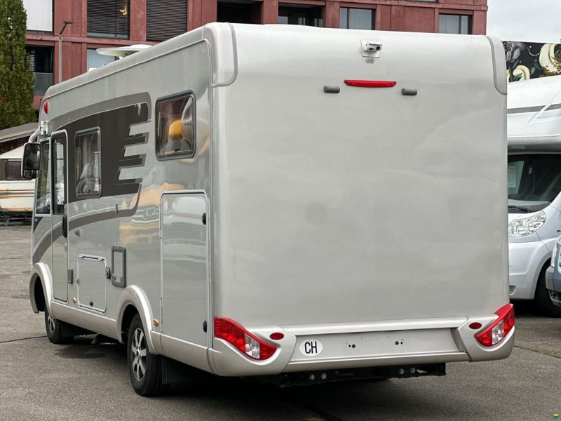 Hymer B514