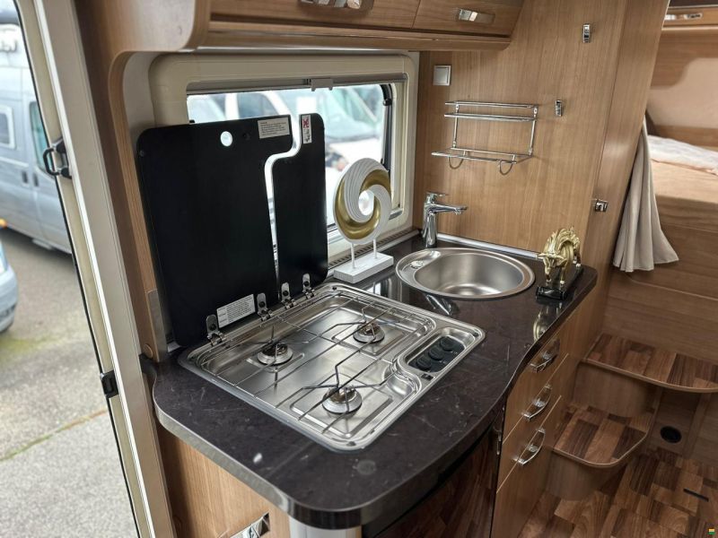 Hymer B514