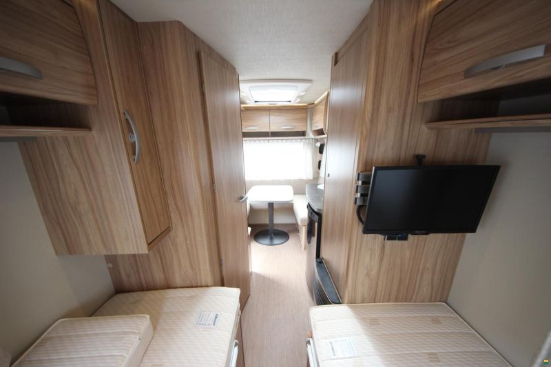 Eriba Nova Light 470