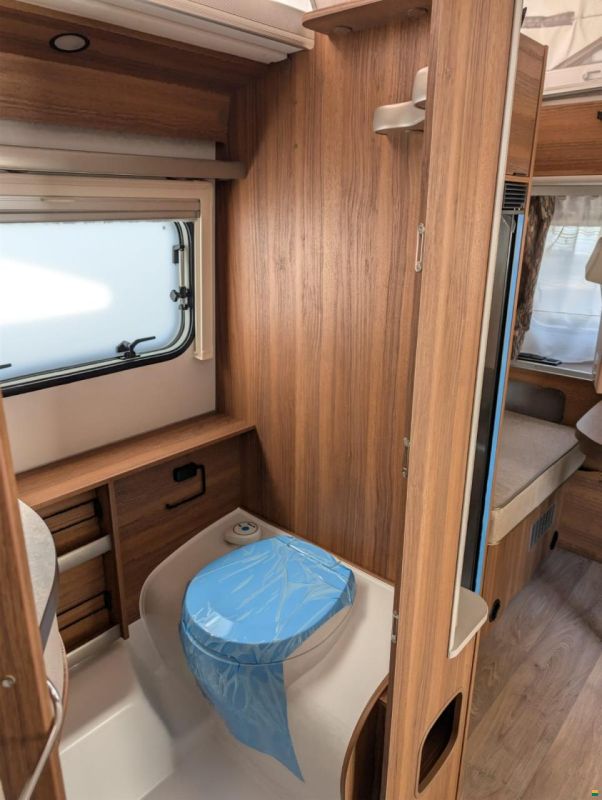 Eriba Touring 642 Edition Legend