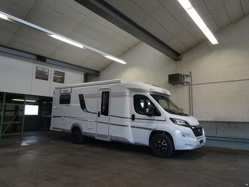 Fiat LMC Cruiser Passion T673G