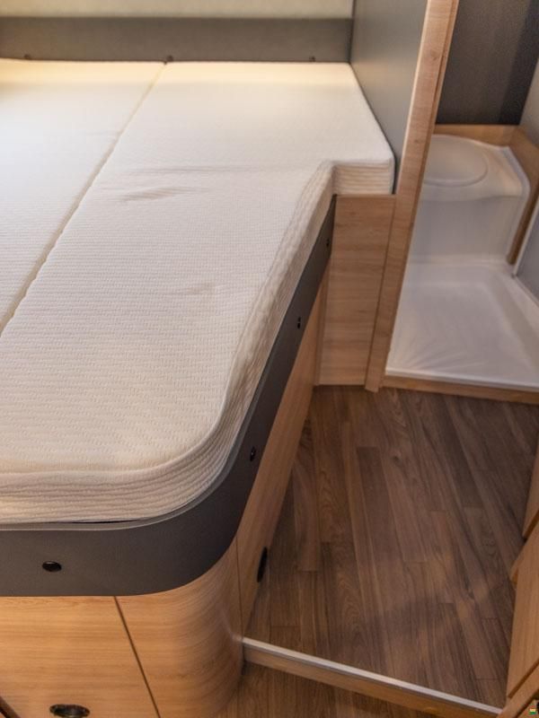 Knaus Live TI 590 MF Platinum Selection