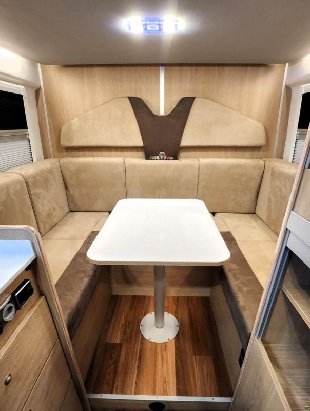 Bunkervan Memphis 599 180PS 9-Gang Aut.