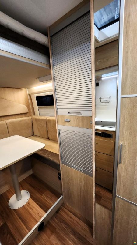 Bunkervan Memphis 599 180PS 9-Gang Aut.