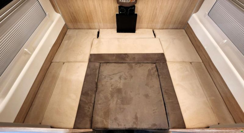 Bunkervan Memphis 599 180PS 9-Gang Aut.