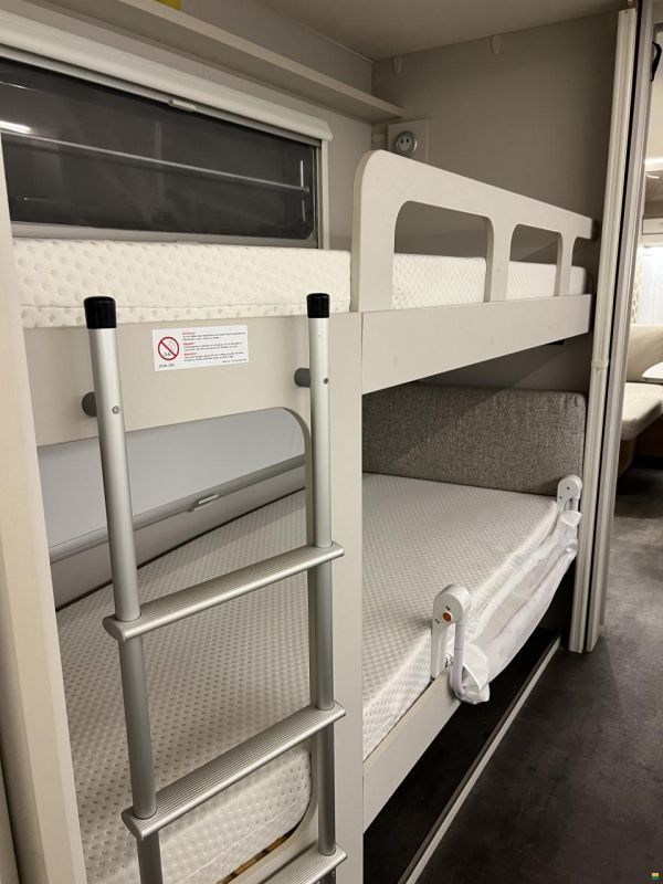 Dethleffs Nomad 730 FKR