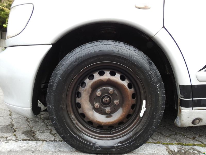 Mercedes Benz 220 CDI