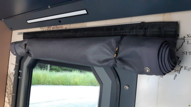 Iron Yak Off-Road mit Hartschaledachzelt