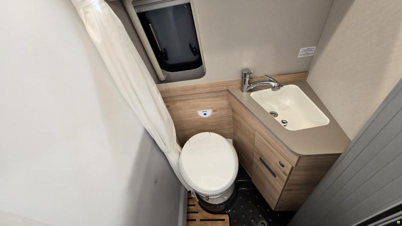 Dethleffs Globetrail C 590