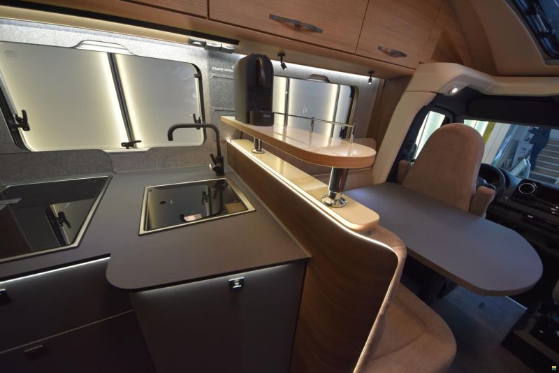 Eura Mobil Profila T 696 EB Comfort