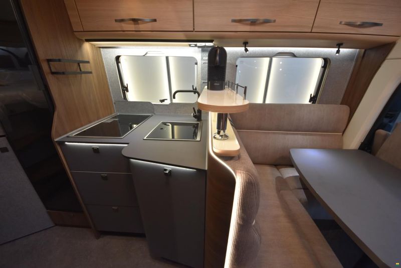 Eura Mobil Profila T 696 EB Comfort