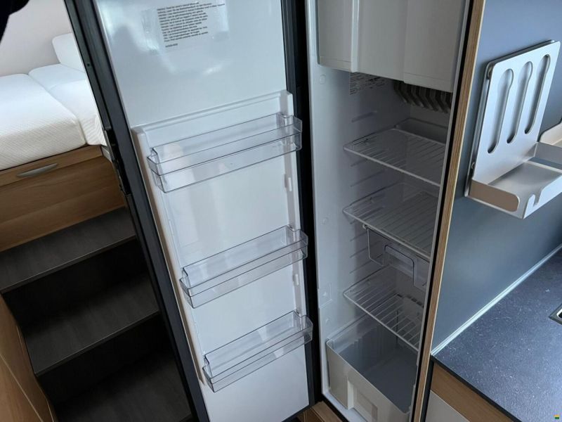 Adria Coral XL 660 SL F