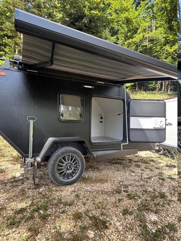 Mini Wohnwagen On the road mini 2b