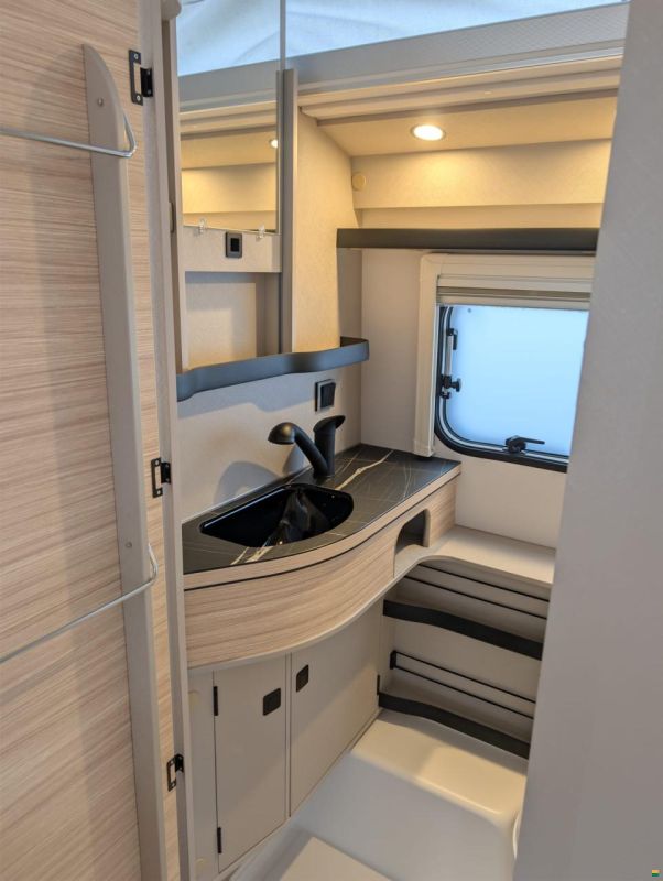 Eriba Touring 642 Edition Urban