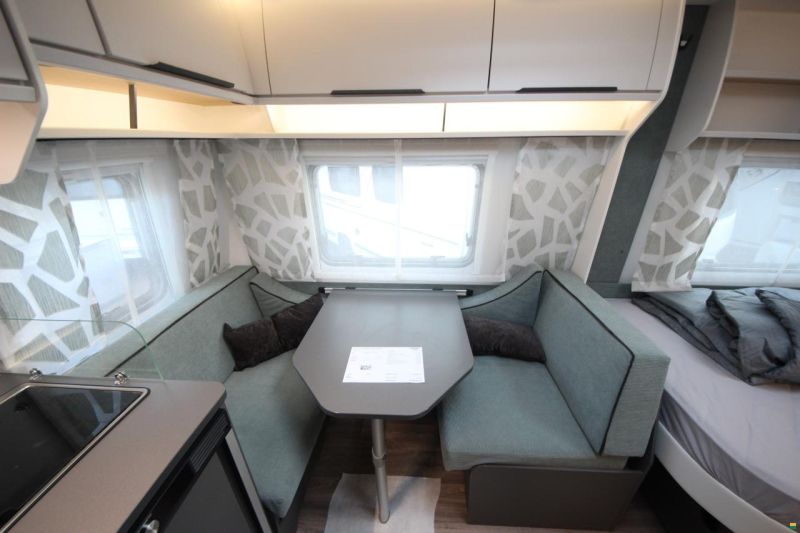 Fendt APERO 390 FH Activ