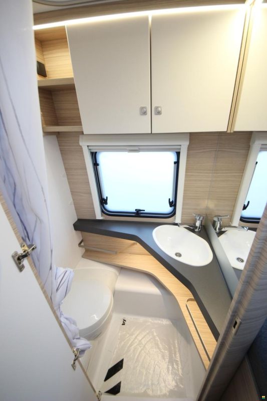 Fendt Bianco Activ 550 KMG