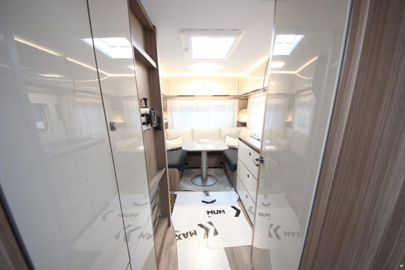 Fendt TENDENZA 550 SG