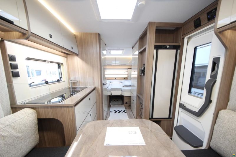 Fendt TENDENZA 550 SG