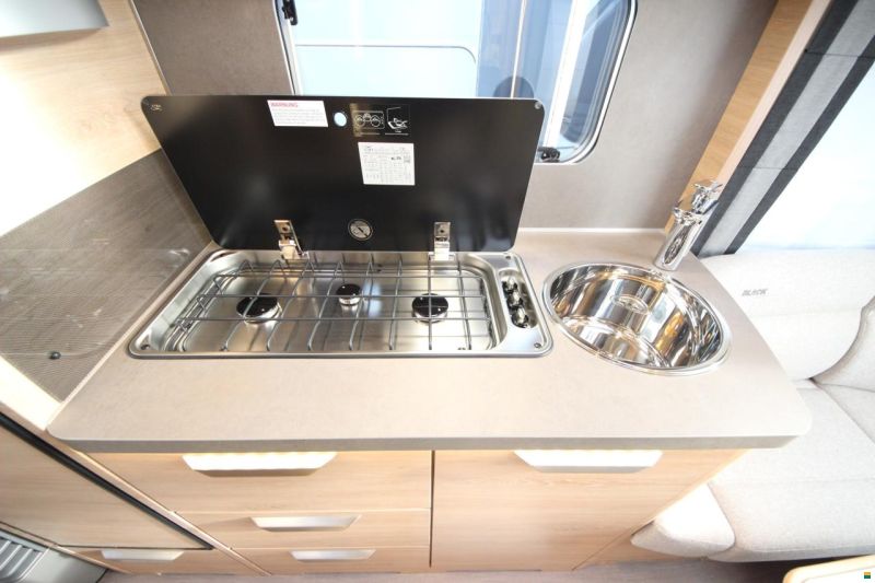 Knaus SÜDWIND 540 UE BLACK SEL. (2026)