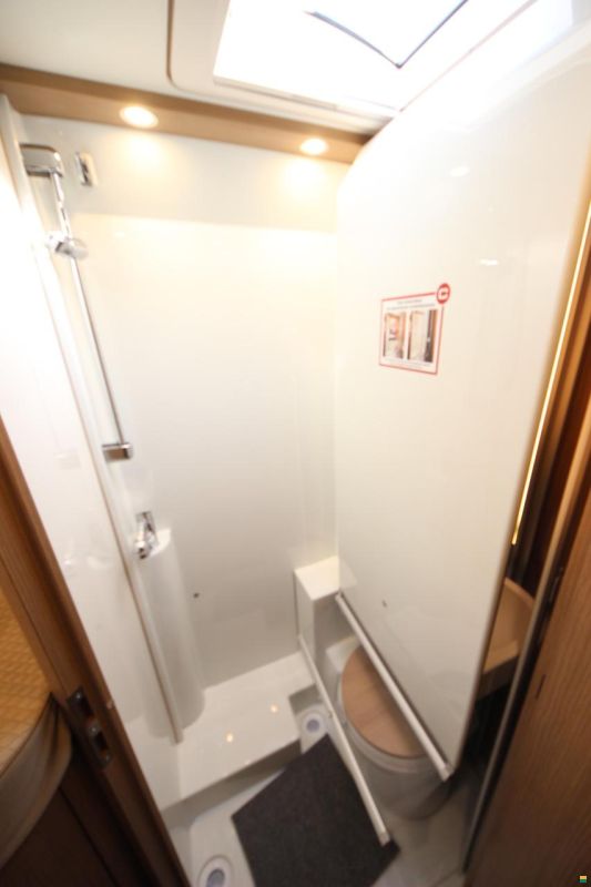 Carthago c2-tourer I 141 KB LE comfort MB