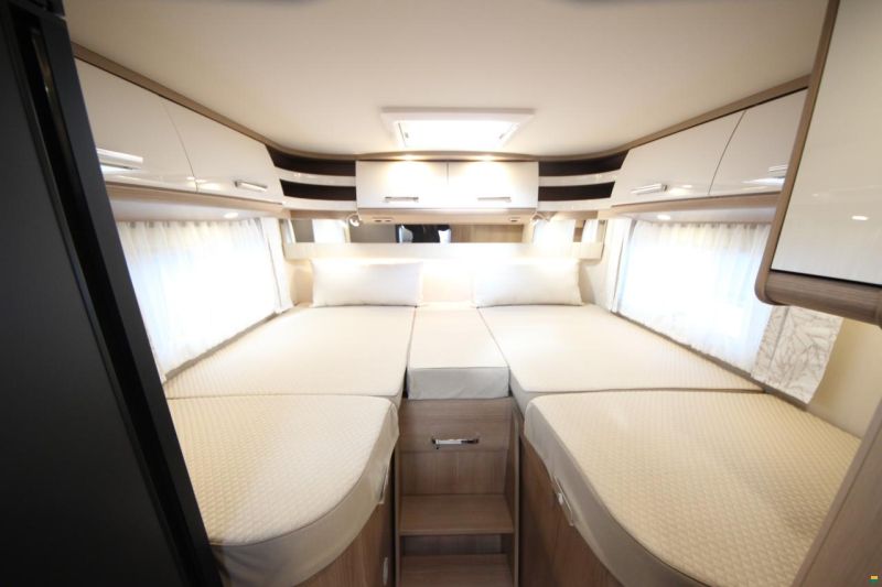 Carthago c2-tourer I 141 KB LE comfort MB