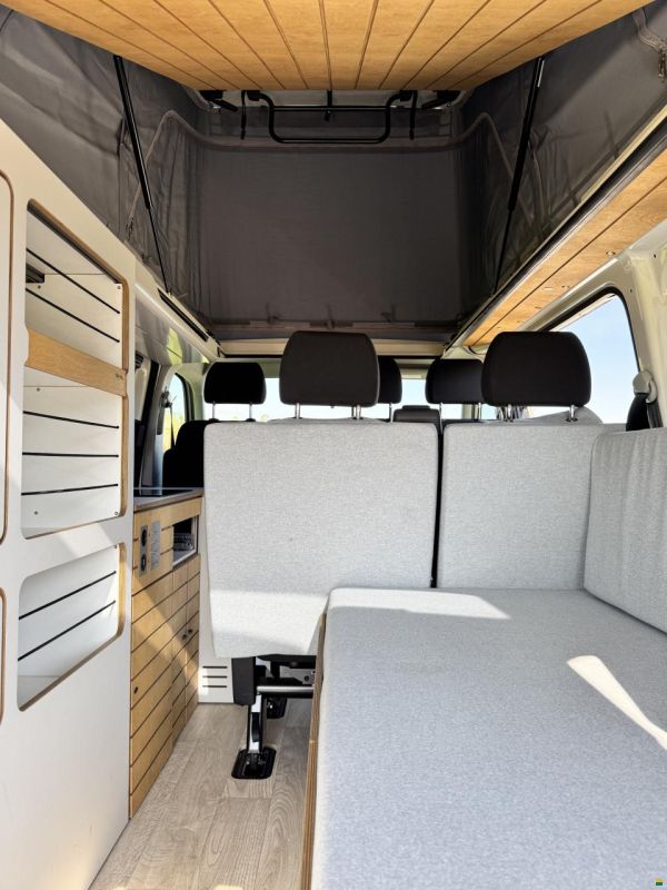 Volkswagen T6.1 2.0 TDI