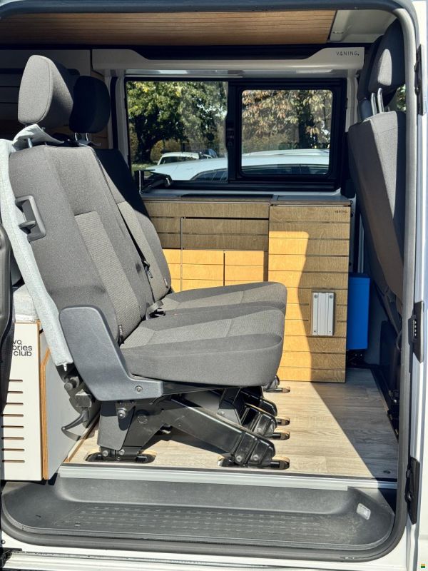 Volkswagen T6.1 2.0 TDI