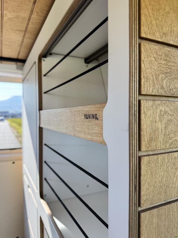 Volkswagen T6.1 2.0 TDI