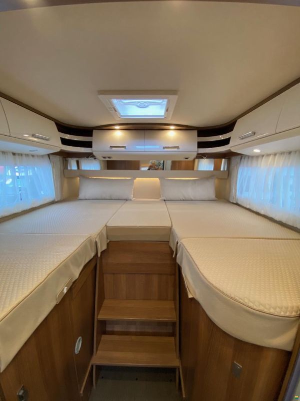 Carthago c-tourer I 145 RB LE superior