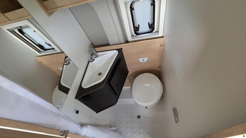 Sunlight Adventure Cliff 602