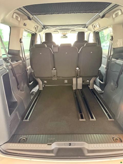 Pössl Vanster 180 EAT8