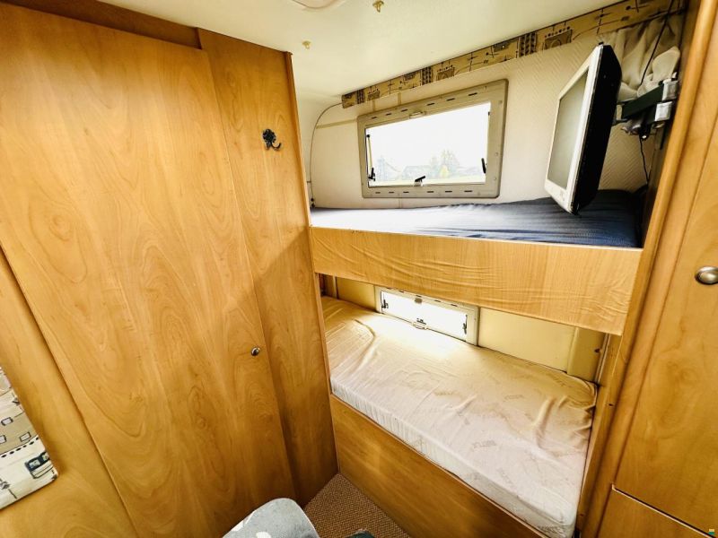 Fiat 2.8JTD 130PS BÜRSTNER***ETAGENBETT***