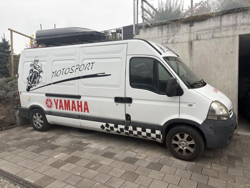Nissan Interstar