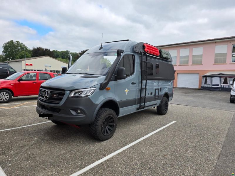 Mercedes Benz Sprinter