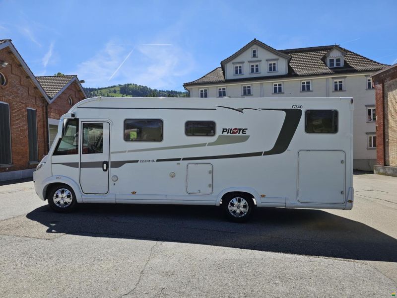 Pilote F 740 GJ Automat