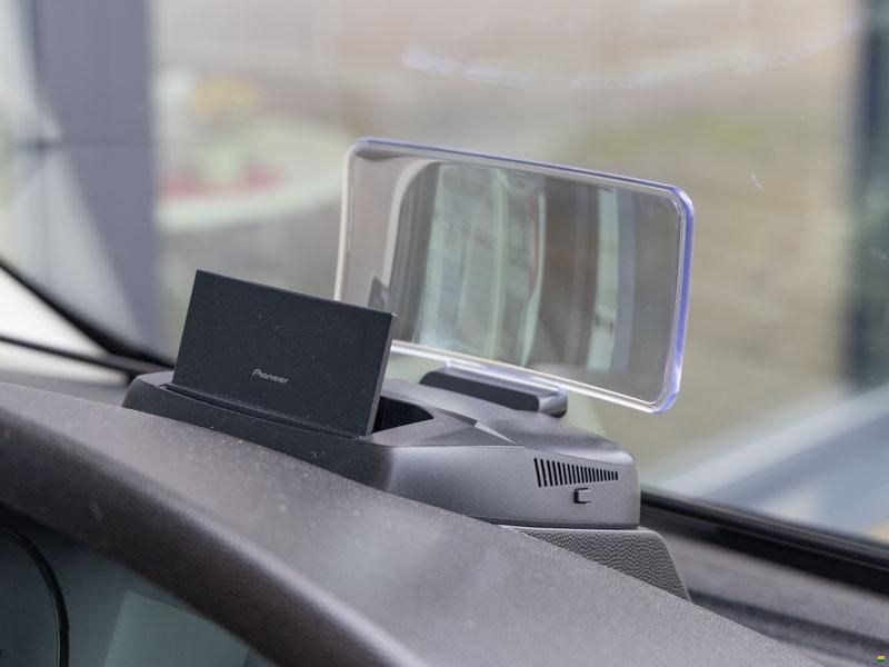 Knaus Live TI 650 MEG Platinum Selection