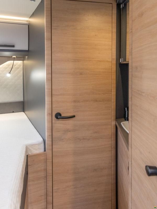 Knaus Live TI 590 MF Platinum Selection