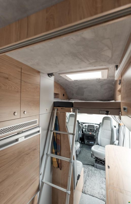 Globe-Traveller Voyageur X