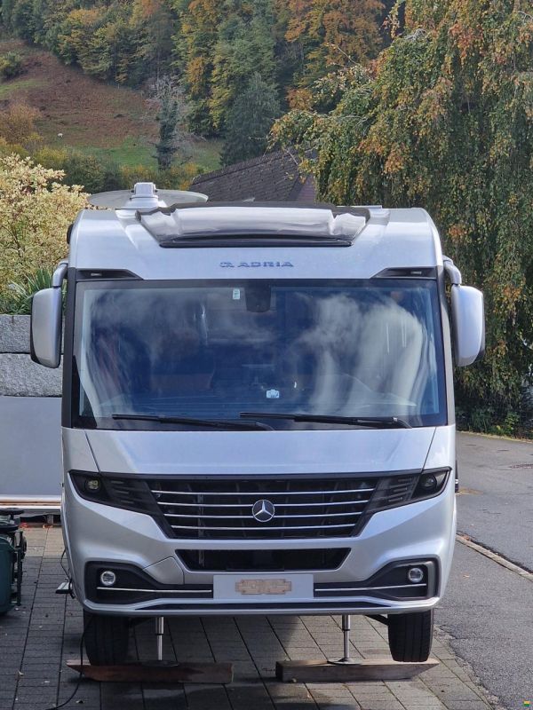 Adria Supersonic 780 SL
