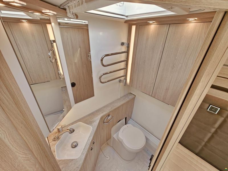 Kabe Briljant 470 XL KS Swiss Edition