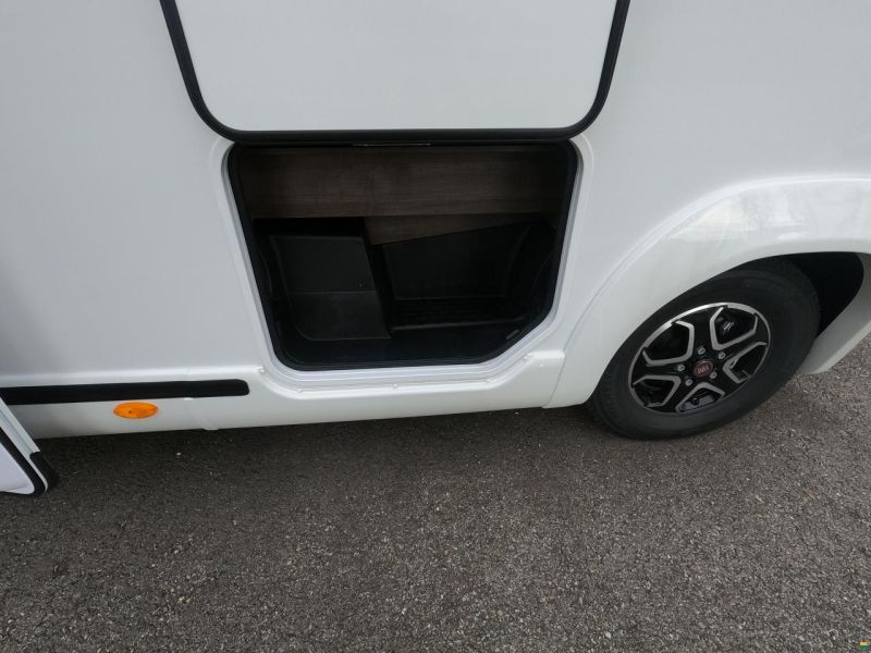 Benimar Amphitryon 967