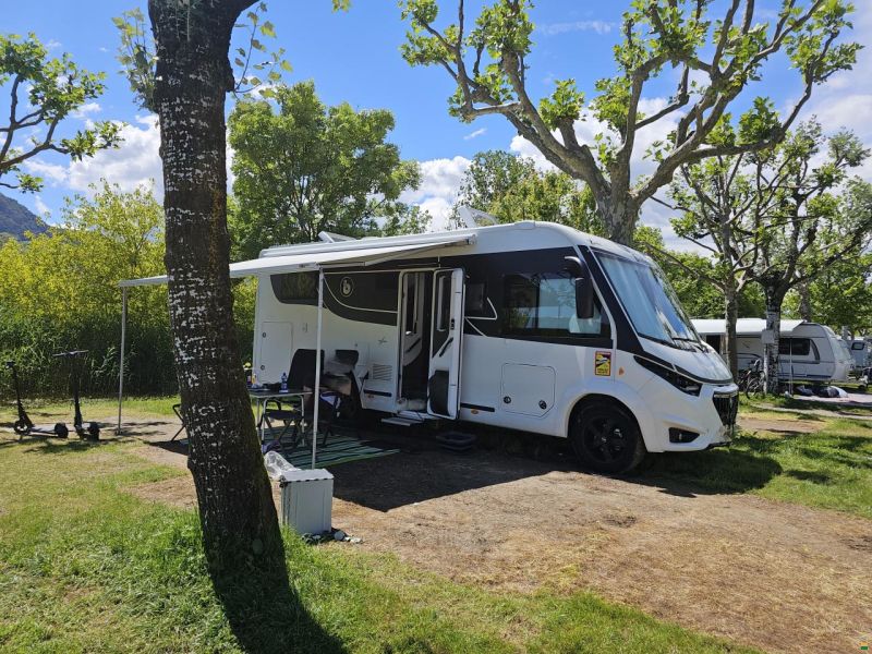 Benimar Amphitryon 967