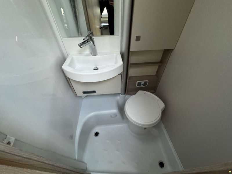 Bürstner Lineo T 620 G