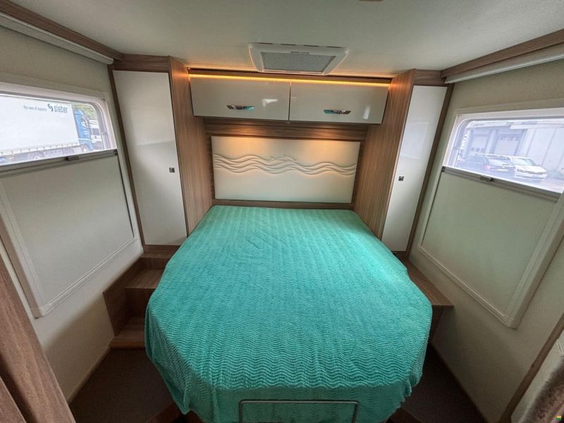 Bürstner IT 732 série Delphin