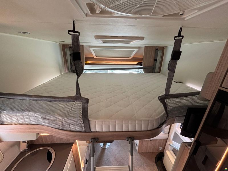 Bürstner IT 732 série Delphin