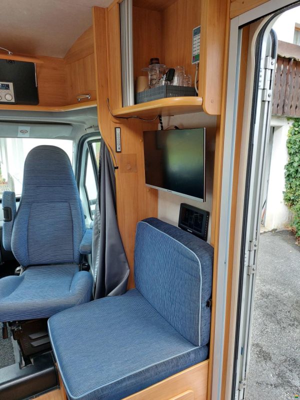 Adria Adriatik 660 SL