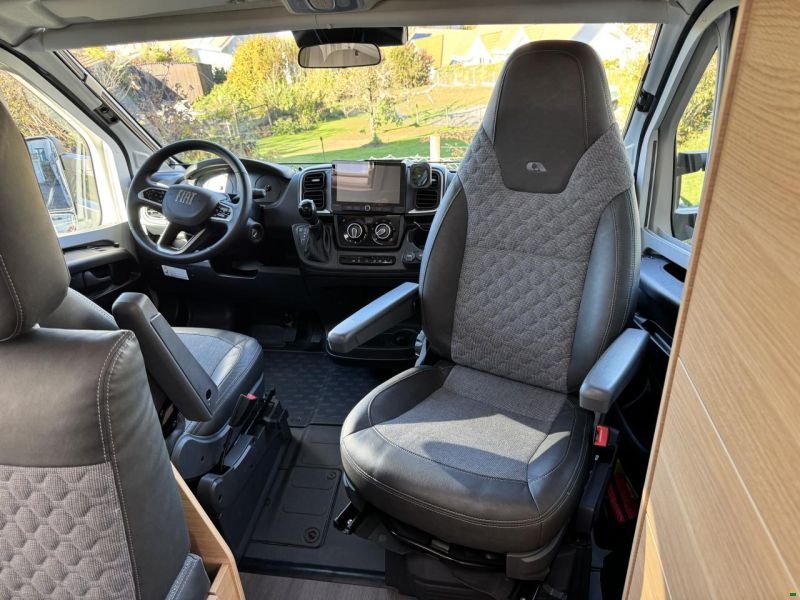 Adria Coral XL 600 DP