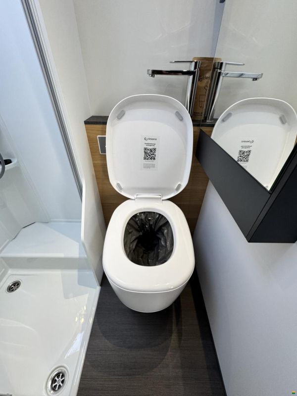 Adria Coral XL 600 DP